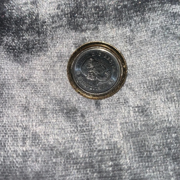 Vintage brushed gold  tone faux diamonds ring Sz 8 - Picture 11 of 12